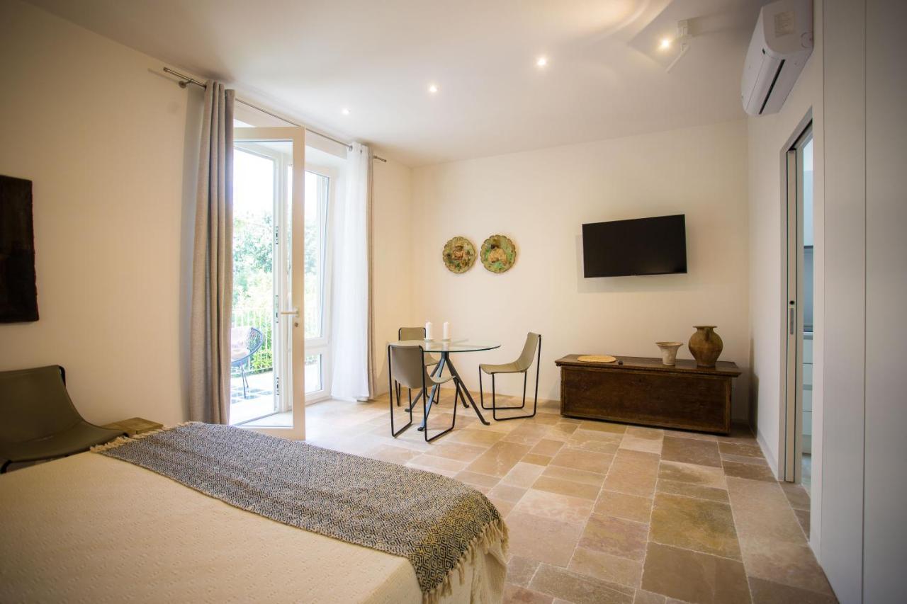 קונברסאנו Villa Rosa Resort מראה חיצוני תמונה